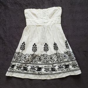 Twenty One Vintage Damask Juniors Summer Sweetheart Strapless Dress - Medium